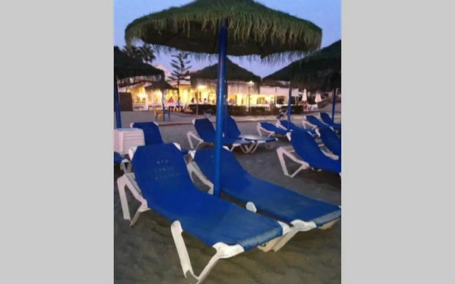 Marbella beachside apartment in 5 star gated