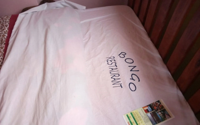 Bongo Restaurant & Hotel