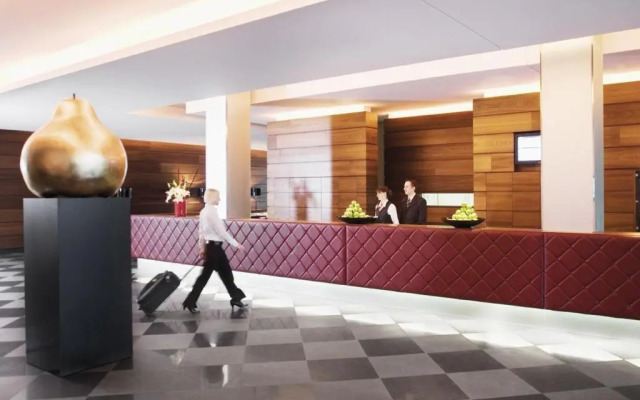 Mövenpick Hotel Stuttgart Airport