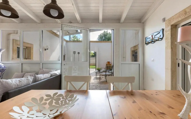 Villa Medici alla Macchia by BarbarHouse