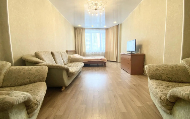 Апартаменты на проспекте Н.С. Ермакова 24