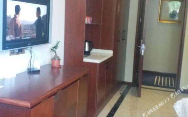 Shanghai Yiyan Business Hotel (Qingpu Industrial Park)