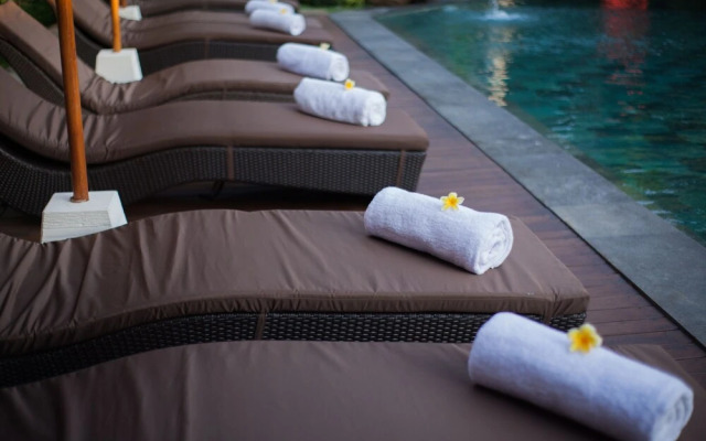 The Mudru Resort by Pramana Villas