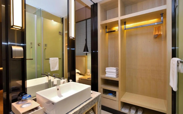 Yuntel Inn Kunming Baita Road