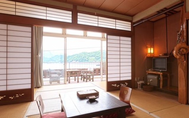 Ryokan Ryoshino Sato – Guest Rooms – Kamiamakusa