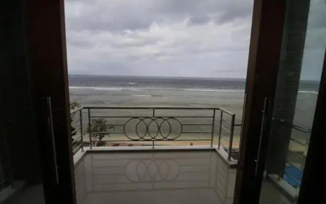 Green Beach Inn