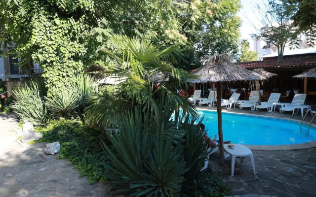 Family hotel Tropicana