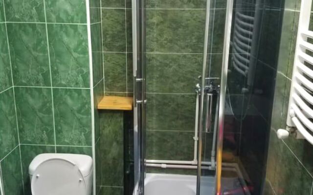 Guest House leonidze