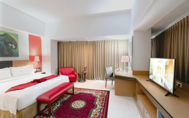 Atrium Premiere Hotel