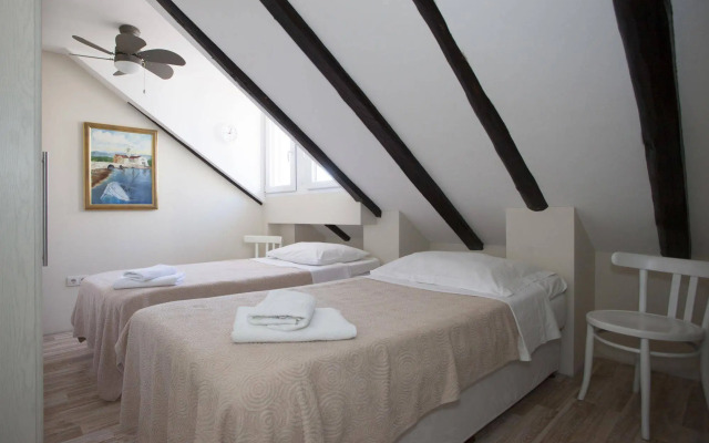 Bouganvillea Split Apartments