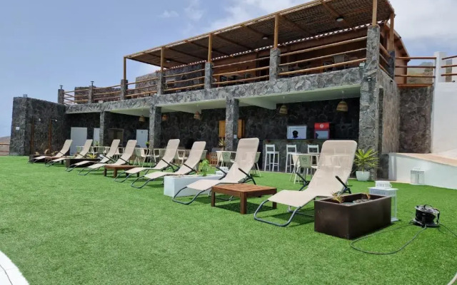 RM Green Hotel