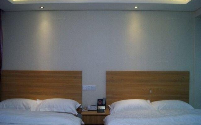 Libo Huatai Business Hotel