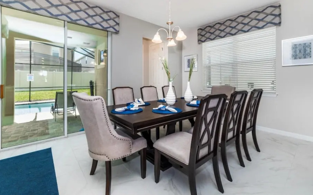 1712 Caribbean View Terrace