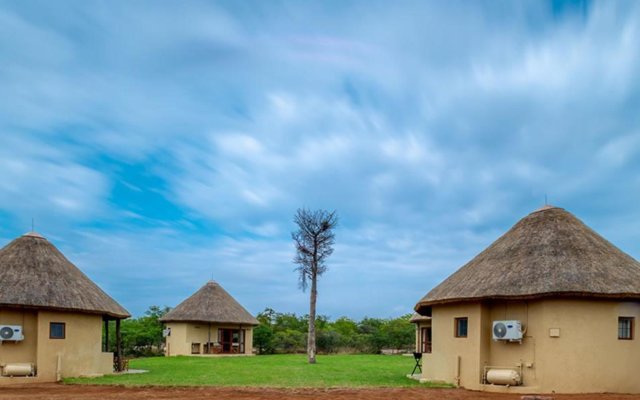 Mopane Bush Lodge