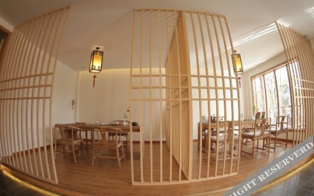 Yunqi Yayuan Hotel