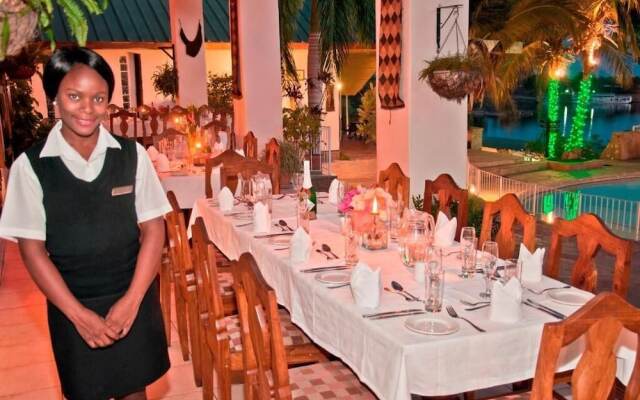 Lake Kariba Inns