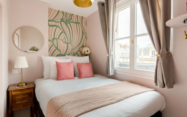 Merveil Luxury Suites - Royale - Saint Honore view