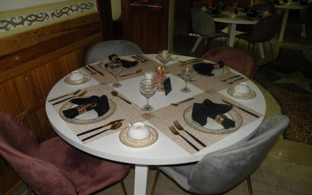 Azcami Boutique Hotel