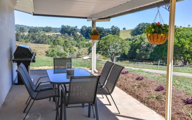 Yungaburra Lodge