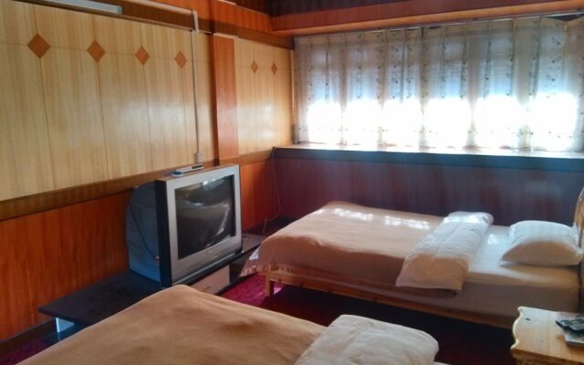 Tuo Tuo Guest House