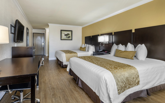 Best Western Plus South Bay Hotel