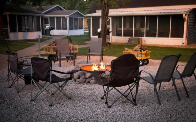 Big River Escape Riverside Cabins