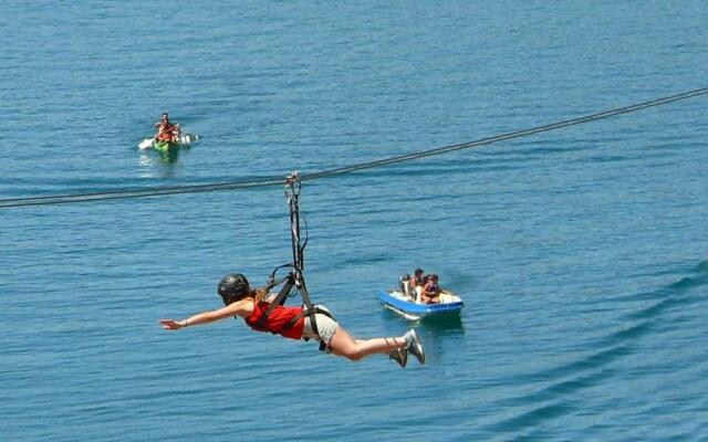 Nelumbo Petit Chalet