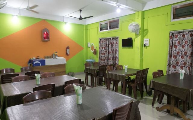 OYO 9800 Shree Krishna Guest House