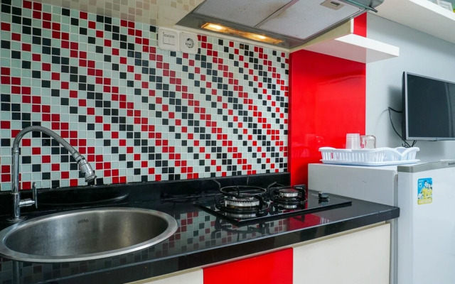 Best Studio Room @ Bassura City Apartment By Travelio