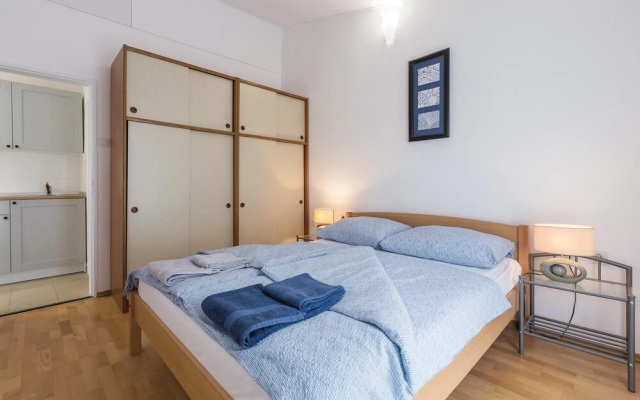 Nice Home in Porec With Wifi and 1 Bedrooms - Hotel in Porec - Photo 2