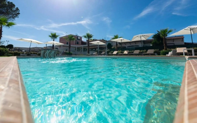 Insula Boutique Hotel