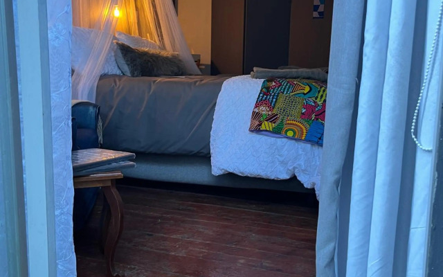 Seaside Getaway @ Swallow House Suite #1