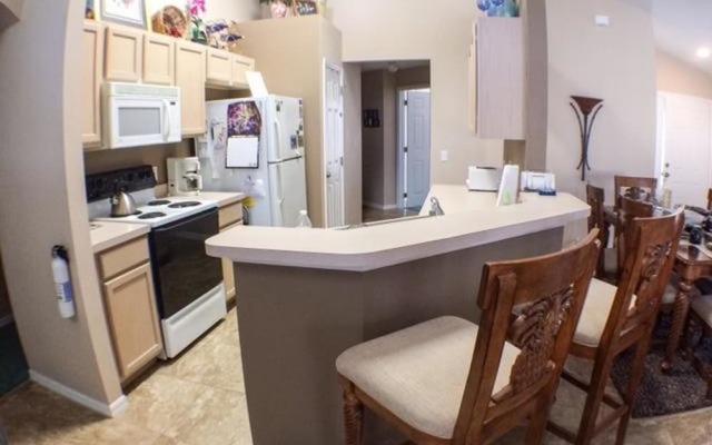 Rebecca 1377 Apartment 4 Bedroom