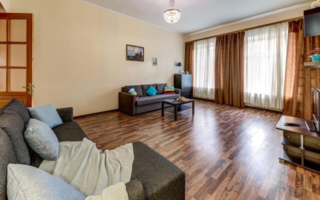 Веста на Малой Московской