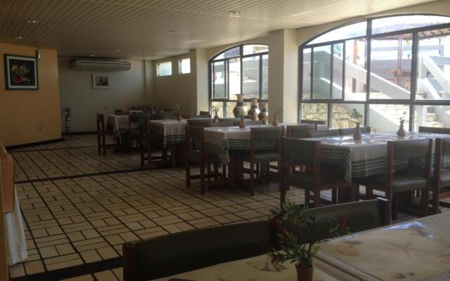 Nascimento Praia Hotel