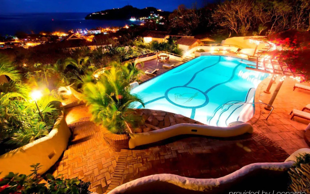 Pelican Eyes Resort & Spa