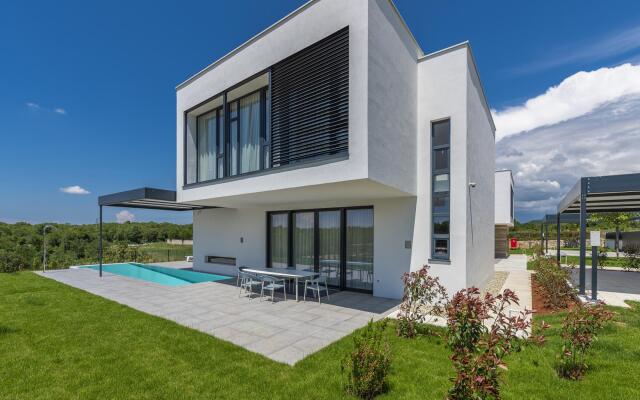 Noble 2 in Bale with 3 bedrooms and 3 bathrooms