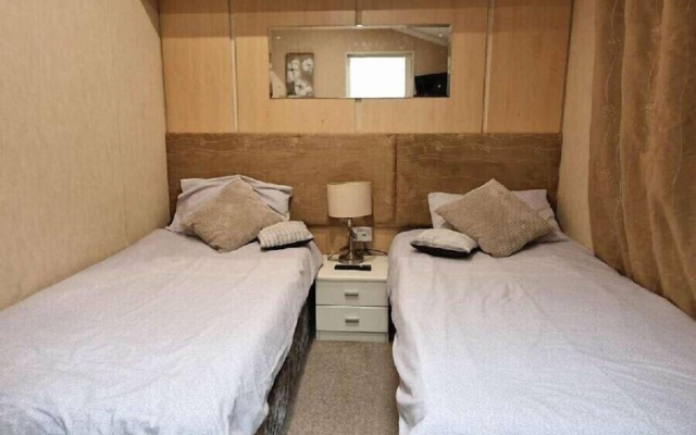 Cayton Bay Caravan Park - Holiday Accommodation 17608