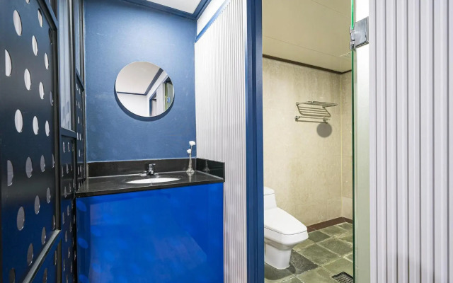 Noblesse Hotel