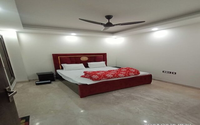 Mintstar Apartment And Suites, East Of Kailash