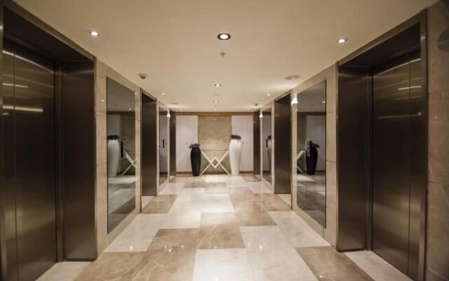 Nuage - 1st Line Sea View Apartments