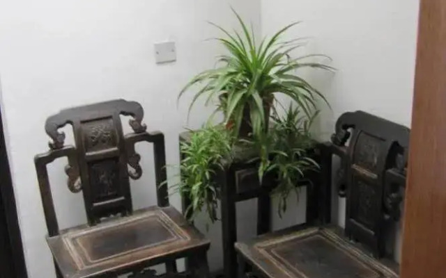 Xitang Wolongju Inn
