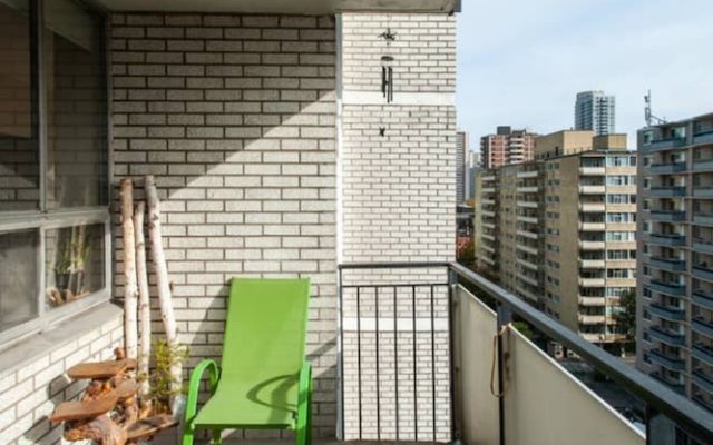 Bright Downtown Apartment With Balcony And Great View