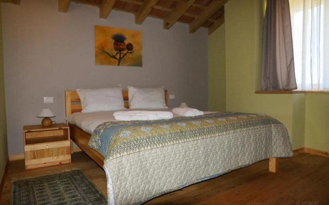 Casa Lenka