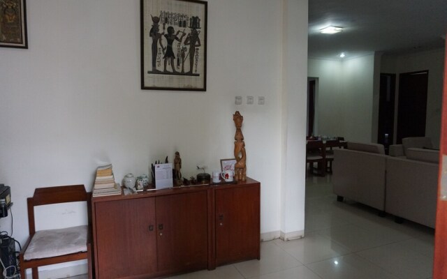 Rumah Sarwestri B&B