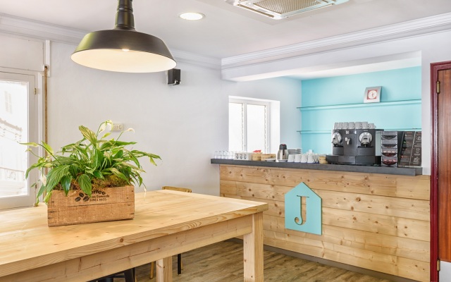 Hostal Jume - Urban Rooms