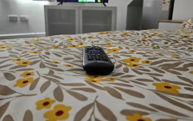 SnoozeDen Westmead – Windsor Castle & Legoland