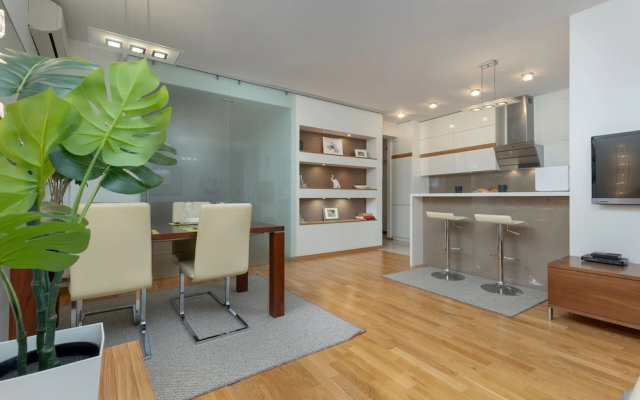 Apartment Nowy Świat Warsaw by Renters