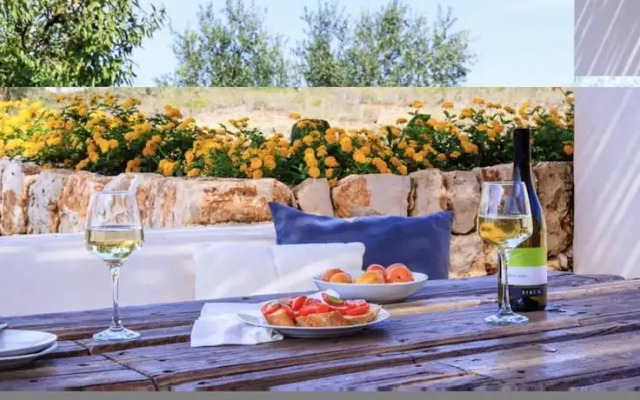 Trulli Gianpaolo - Enchanting 3 Bedroom Villa