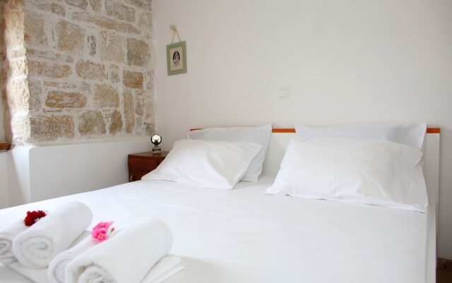 Apartments Zecic